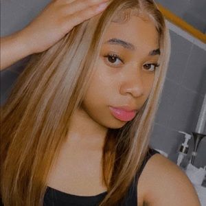 Meet your Posher, Mya